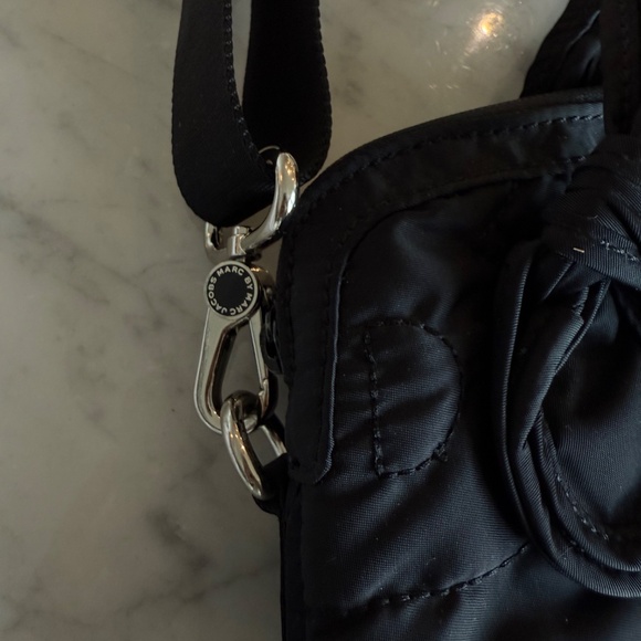 MARC BY MARC JACOBS Nylon Quilted Black Laptop Case w/ Shoulder Strap - Picture 3 of 5